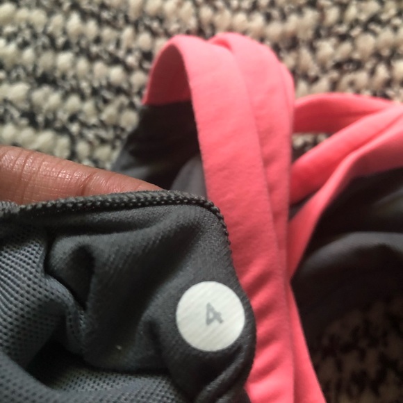 Lululemon bra - Picture 3 of 3